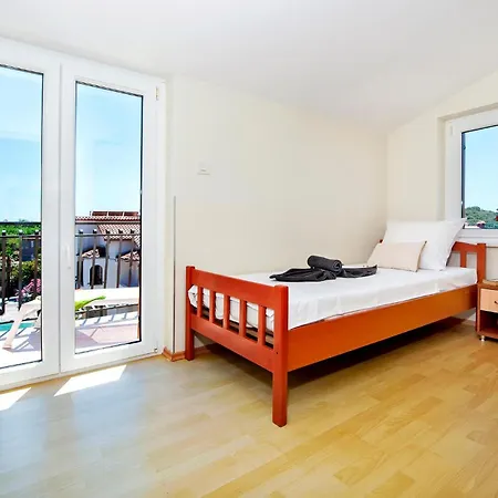 7 Bedroom Amazing In * Rovinj