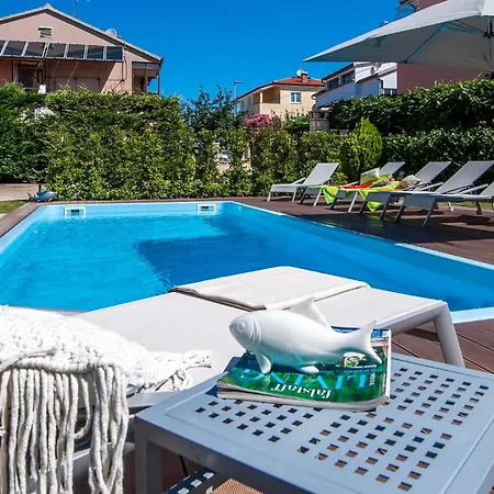 7 Bedroom Amazing In * Rovinj